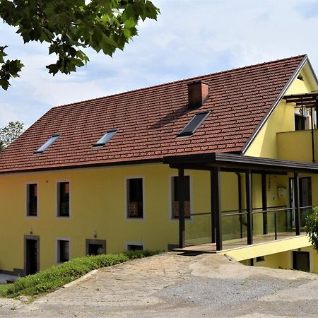 Apartmaji Maln Dolenjske Toplice Dış mekan fotoğraf