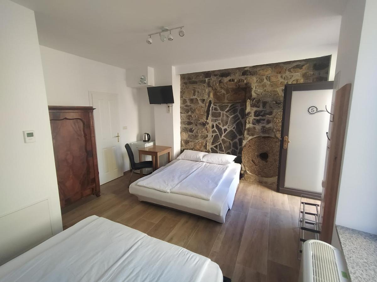 Apartmaji Maln Dolenjske Toplice Dış mekan fotoğraf
